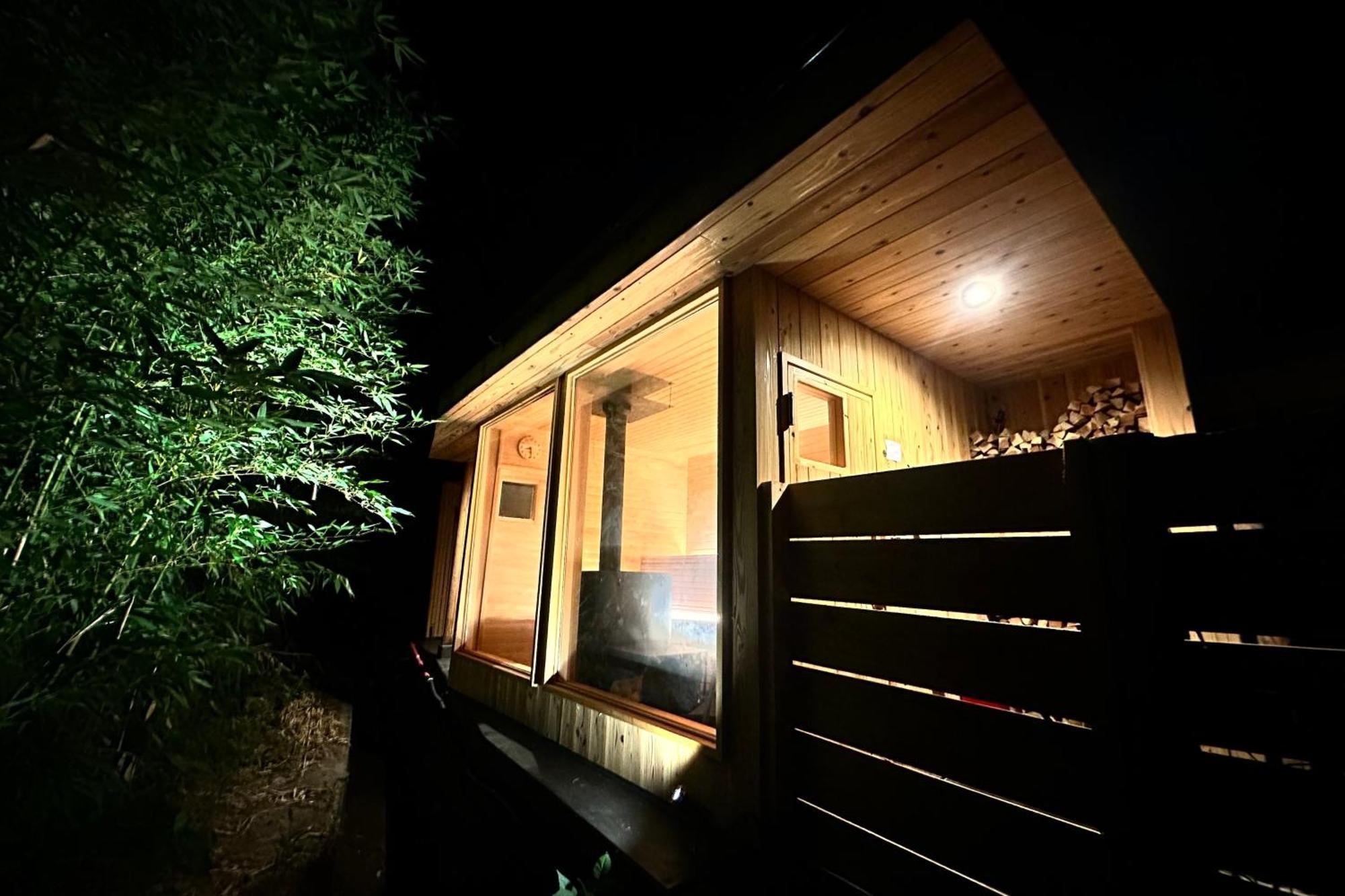 サウナとドッグラン付きのアンティーク古民家宿 Akiya Cornerstone Awaji Exterior foto