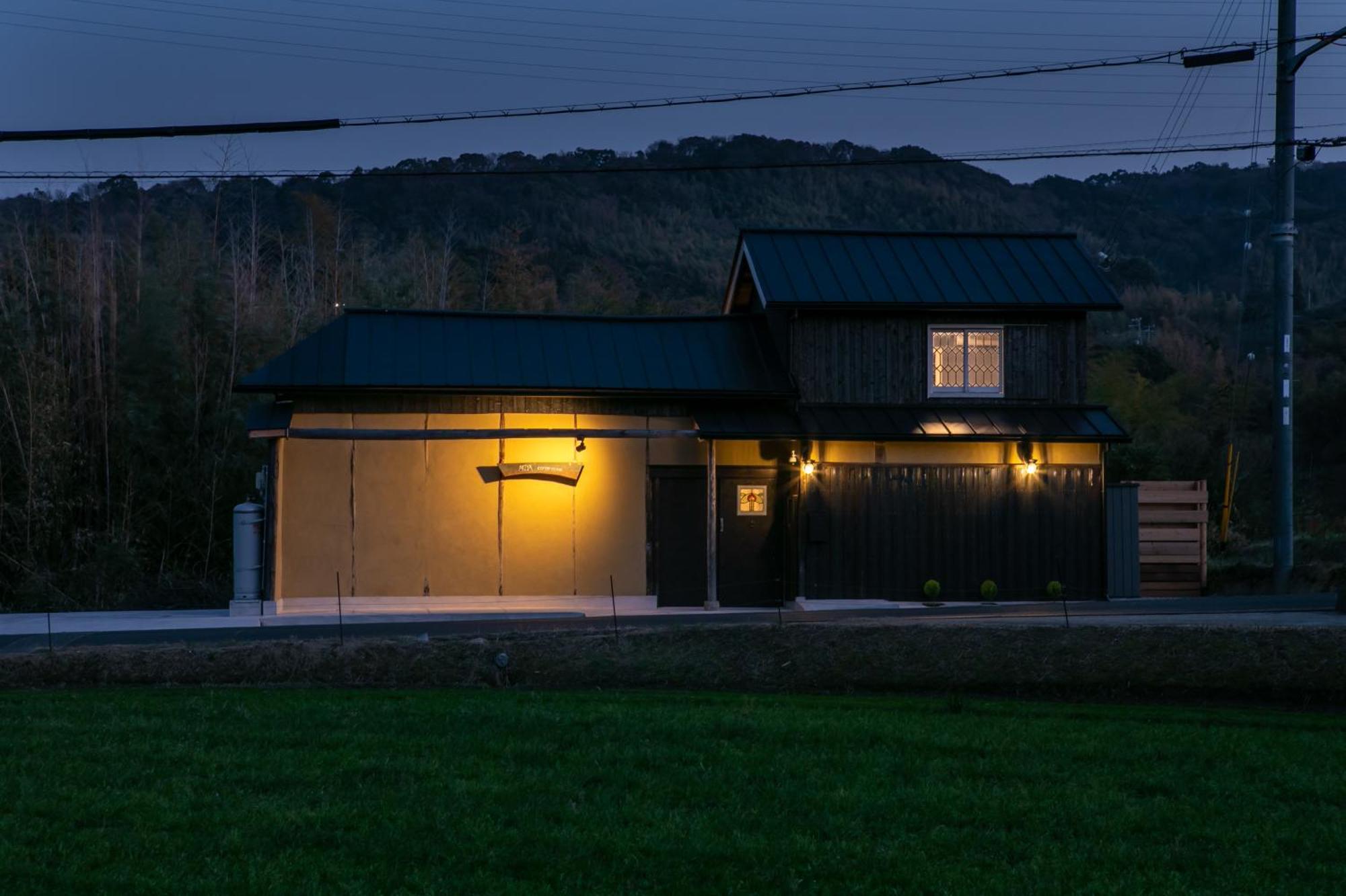 サウナとドッグラン付きのアンティーク古民家宿 Akiya Cornerstone Awaji Exterior foto